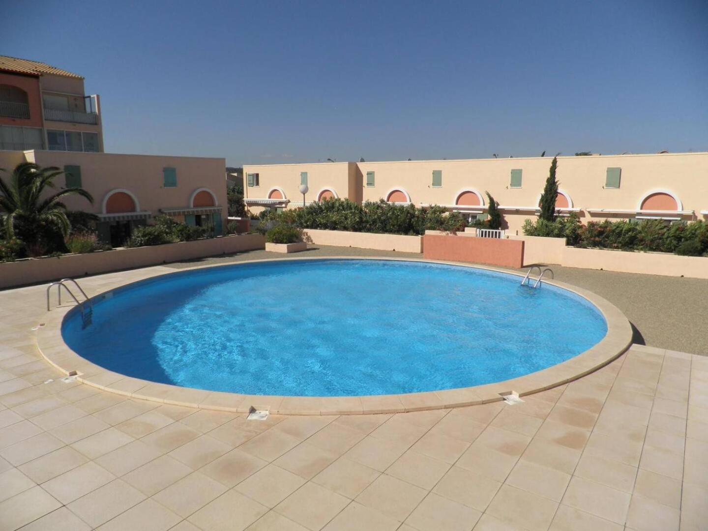 Appartement Avec Magnifique Vue Sur Mer Gruissan Exterior photo
